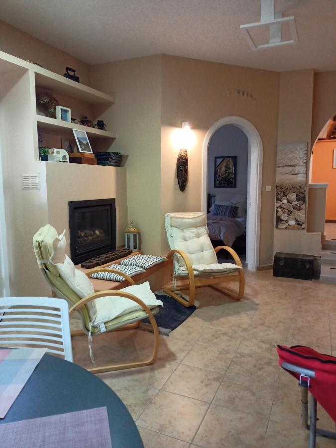 Filion Comfortable Country Apartment Levkákia Zewnętrze zdjęcie